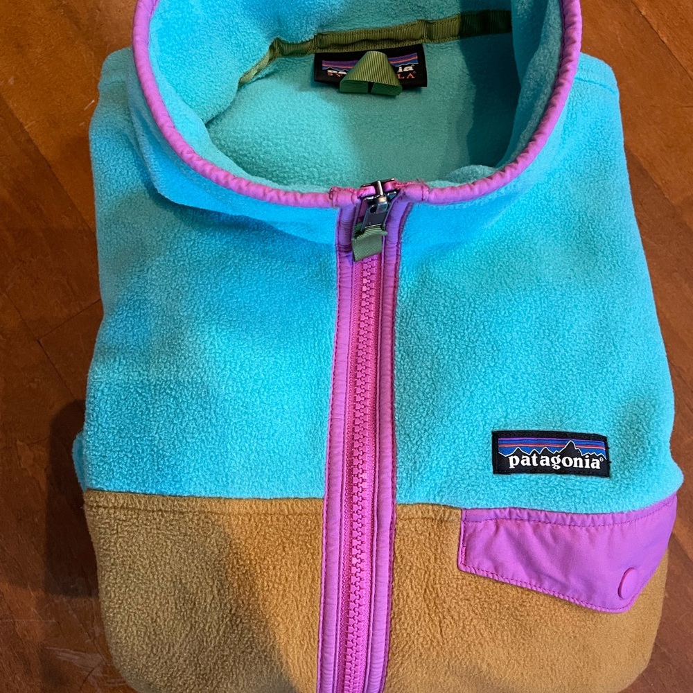 Retro Patagonia Sweater